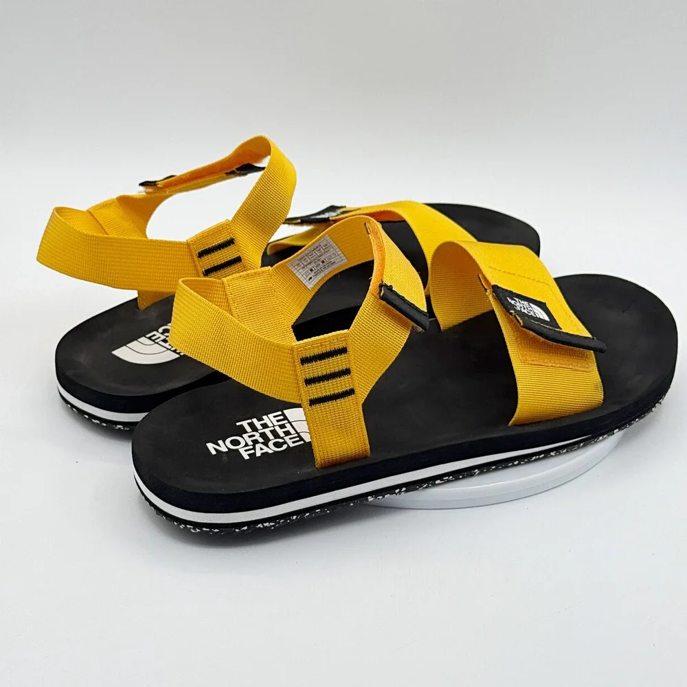 The North Face Skeena Strap Sandal Size 11 Men Gold/Black - NEW no box